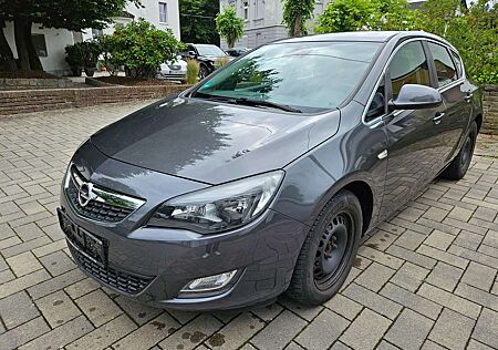 Opel Astra 1.4 Turbo Sport