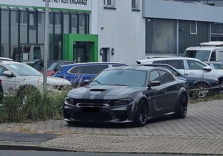Dodge Charger 6.4 widebody unfallfrei 1.hand