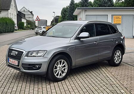 Audi Q5 2.0 TDI quattro Stronic Navi, Scheckheft TOP!!!