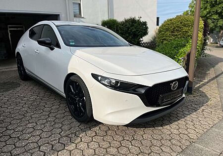 Mazda 3 e-SKYACTIV-G 2.0 M HYBRID 150 DRIVE HOMURA