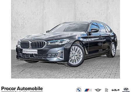 BMW 530 i Touring Luxury Line Pano Standheiz. HuD DA Prof.