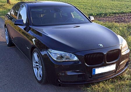 BMW 740d 740 M-Paket Carplay Komfortzugang Shadow Line