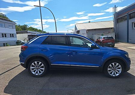 VW T-Roc Volkswagen 1.5 TSI Sport