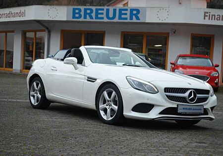 Mercedes-Benz SLC 300 Panorama Navi Airscarf LED Automatik