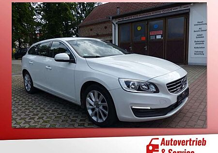 Volvo V60 2.0 Autom. Tempom.,Navi, Sitzh., AHK abnb.