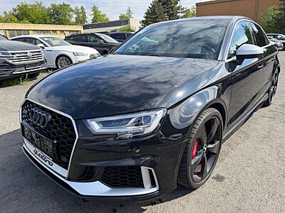 Audi RS3 Limo 2.5 TFSI Quattro Matrix Pano 280KMh B&O