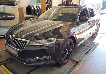 Skoda Superb Combi 2.0TDI STYLE*LED*VC*PANORAMA