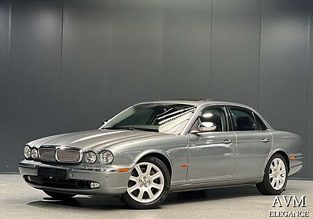 Jaguar XJ6 2.7 Liter Diesel Executive*SCHIEBEDACH*NAVI*