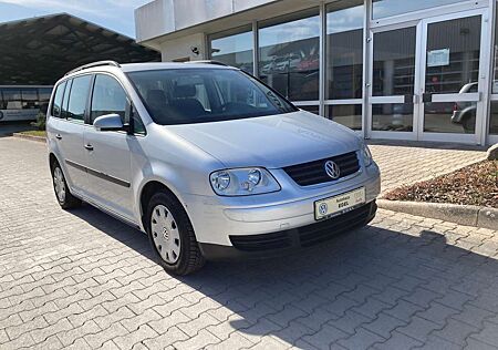 VW Touran Volkswagen 1.6 FSI Sitzheizung, Klima, 5-Sitzer