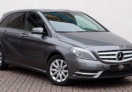 Mercedes-Benz B 200 |B-iXenon|ParkAss.|Navi|PDC v+h|SHZ|Tempo.