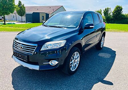 Toyota RAV 4 4 Travel*AUTOMATIK*NAVI*SHD*AHK*TEILLEDER*CAM