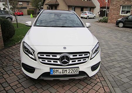 Mercedes-Benz GLA 200 GLA+200+AMG+Line