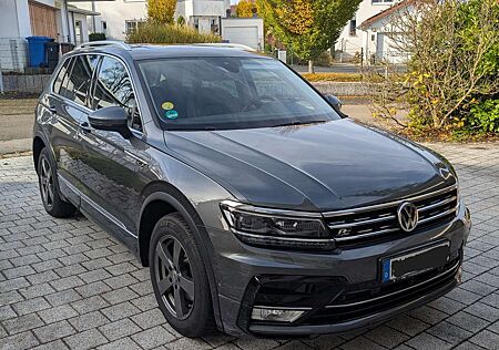 VW Tiguan Volkswagen 2.0 TDI BMT DSG Highline R-Line 4-Motion