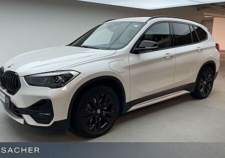 BMW X1 xDrive25e Sport Line Navi,LED,DA+,Lenkh.,RFK