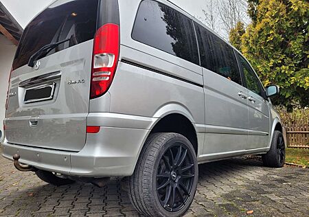 Mercedes-Benz Viano 2.2 CDI kompakt Allrad 4Matic Automat. 8fach