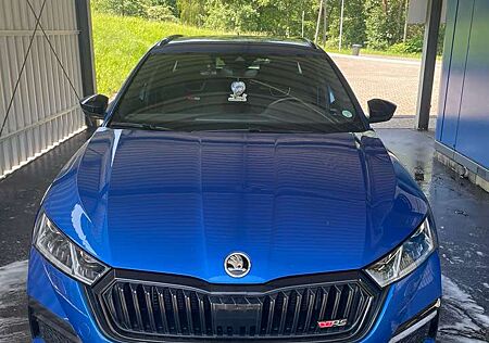 Skoda Octavia Combi 2.0 TSI DSG RS First Edition