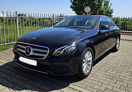 Mercedes-Benz E 250 Avantgarde | Schiebedach | Kamera | MB-Garantie