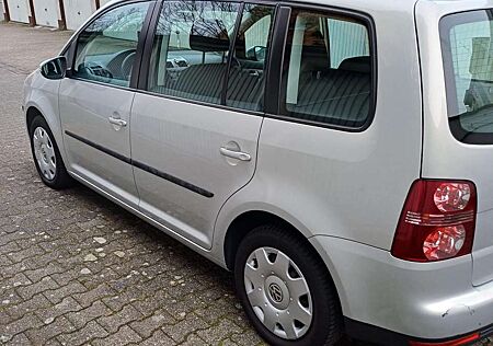 VW Touran Volkswagen 1.4 TSI Trendline