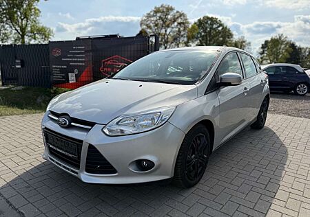 Ford Focus Lim. Trend AUTOMATIK/KLIMAANLAGE