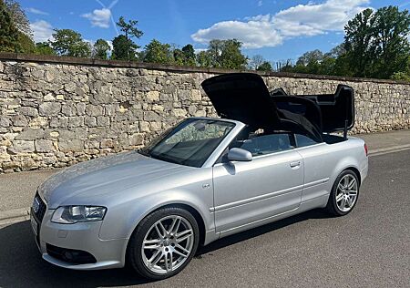 Audi A4 Cabriolet 2.0 TDI S-Line Sport pluNavi*Xenon*