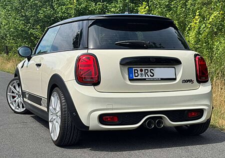 MINI One MINI One 150 PS | Cooper S Umbau | Bastuck | LED | 18" | Einzelstück