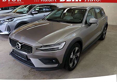 Volvo V60 Cross Country Pro 2.0d PANO/AWD/AHK/LED/NAVI