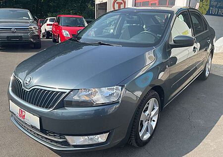 Skoda Rapid /Spaceback 1.6 TDI Ambition Klimatronik Navi PDC EU5