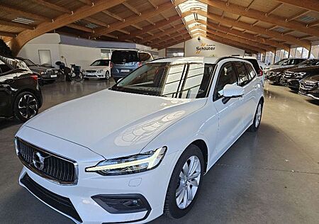 Volvo V60 D3 Momentum AT-G8+LED+RFK