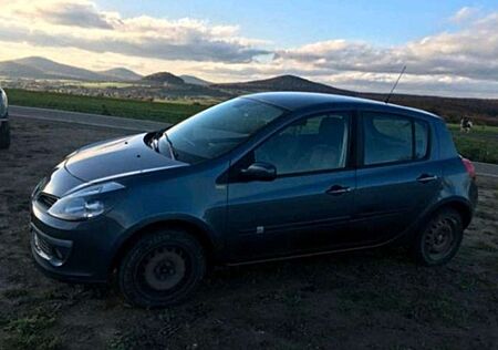 Renault Clio 1.2 16V Dynamique