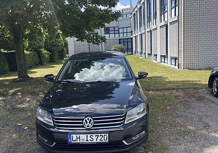 VW Passat Volkswagen 2.0 TDI DSG BlueMotion Technology Comfortline