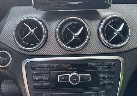 Mercedes-Benz 200