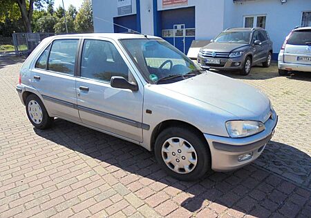 Peugeot 106 1.1 Long Beach