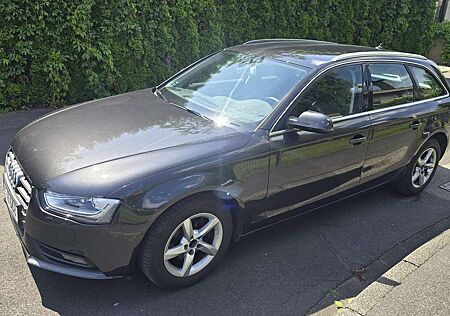 Audi A4 Avant 2.0 TDI DPF multitronic Ambiente