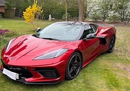 Chevrolet Corvette Stingray sportliche Cabrio-Limosine mit Sonderfarbton