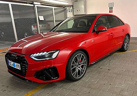 Audi A4 40 TFSI quattro S tronic S line