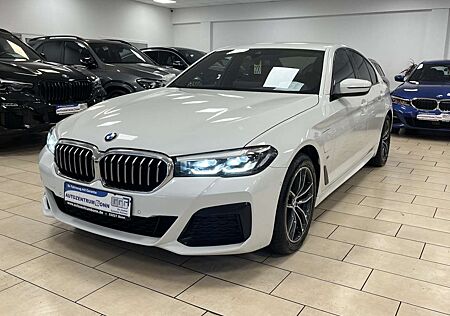 BMW 530 e*M-Paket*LED*Leder*CarPlay*Cam*SHZ*PDC*