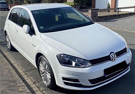 VW Golf Volkswagen 1.2 TSI BlueMotion Technology Cup
