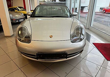 Porsche 996 Carrera 4 1. Hand Motor neu !