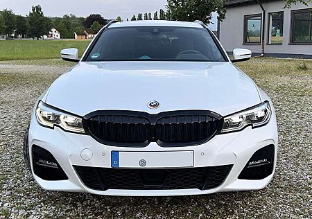 BMW 330 e xDrive M Sport