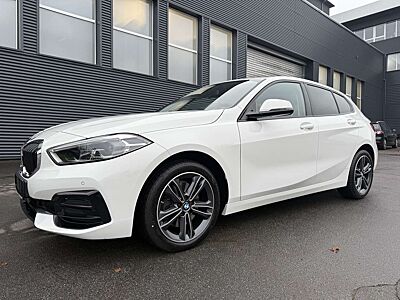 BMW 118 Sport Line1Hand Navi Prof Apple Carplay LED 17 Zol