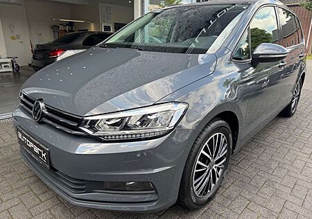 VW Touran Volkswagen Comfortline Busines AHK Pano ACC CAM StHz