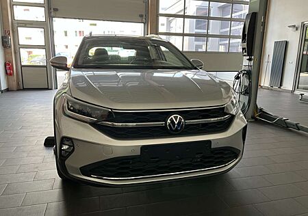 VW Taigo Volkswagen Style (CS1)