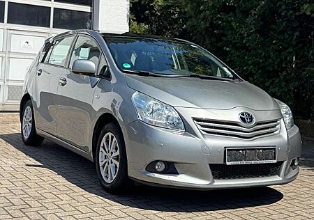 Toyota Verso Edition/Automatik/1.Hand/Scheck./Pano/AHK
