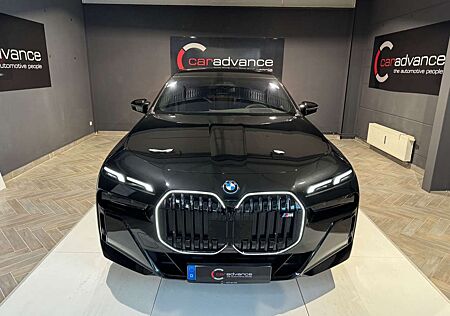 BMW 760 7 Lim M760 e xDrive*TV*Lounge*ATüren*