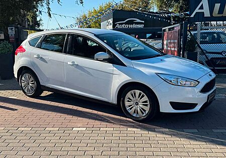 Ford Focus 1.0 Lim. Trend*Klima*PDC*Allwetter*TÜV NEU