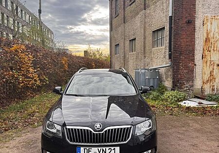 Skoda Superb Combi 1.8 TSI DSG Ambition