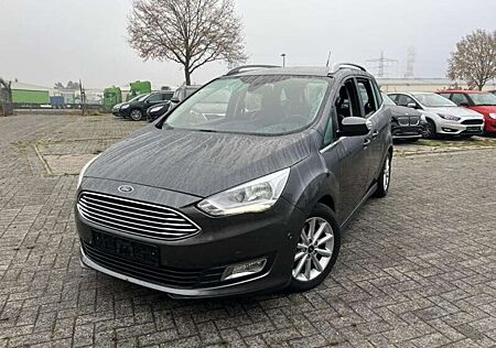 Ford Grand C-Max Titanium