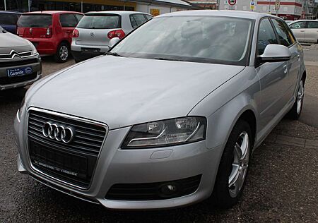 Audi A3 2.0 TDI Attraction (103kW) Klimaautomatik