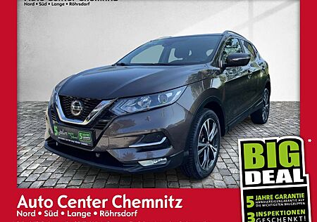 Nissan Qashqai 1.3 DIG-T N-Way Pano/Navi/SHZ/Kamera