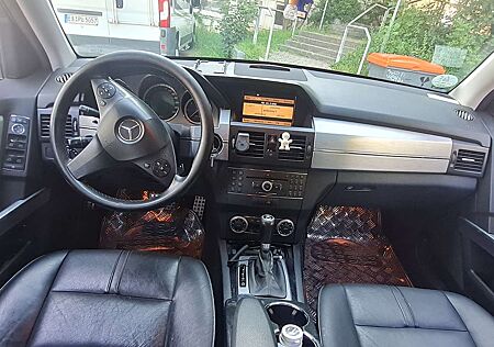 Mercedes-Benz GLK 220 CDI DPF BlueEFFICIENCY 7G-TRONIC